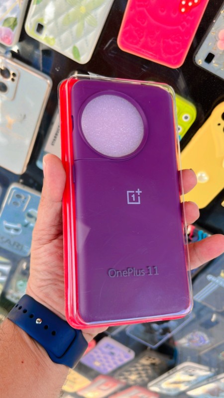 Custom OnePlus 11 Silicone Case